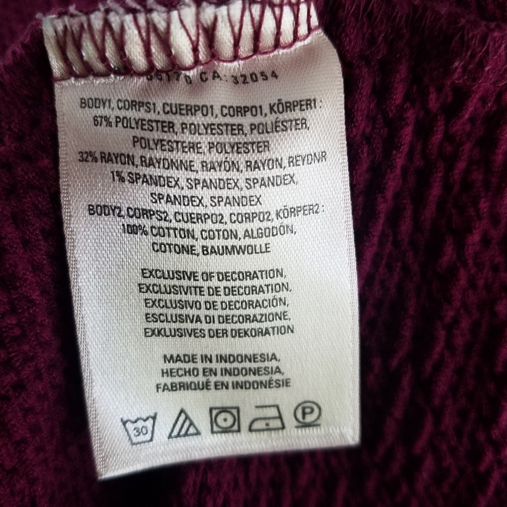 Anthro Saturday Sunday crop tassel top wine Small - Picture 8 of 8